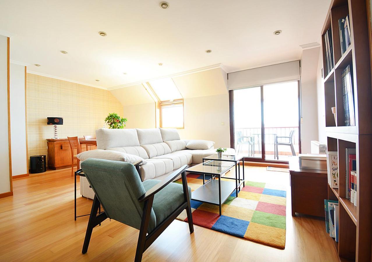 וילאגרסיה דה ארוסה Galihost - Atico Con Terraza Y Vistas Al Mar En Vilagarcia מראה חיצוני תמונה
